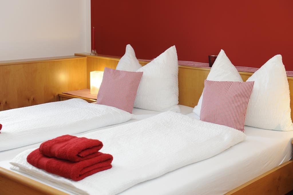 Haus Sonnenschein Mariapfarr Apartment Екстериор снимка