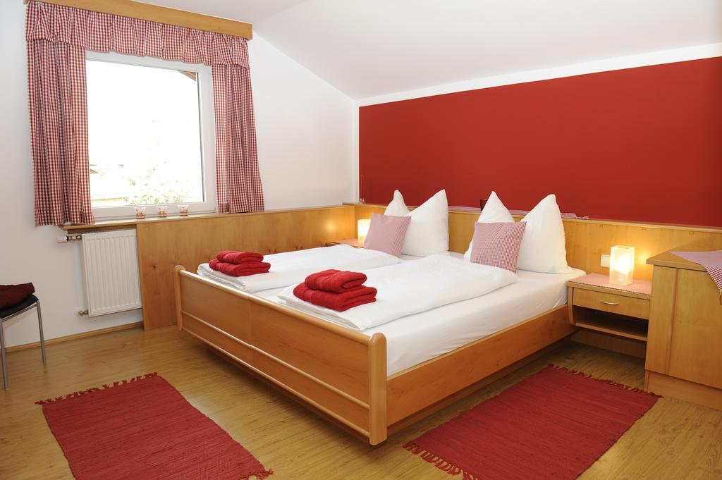 Haus Sonnenschein Mariapfarr Apartment Екстериор снимка
