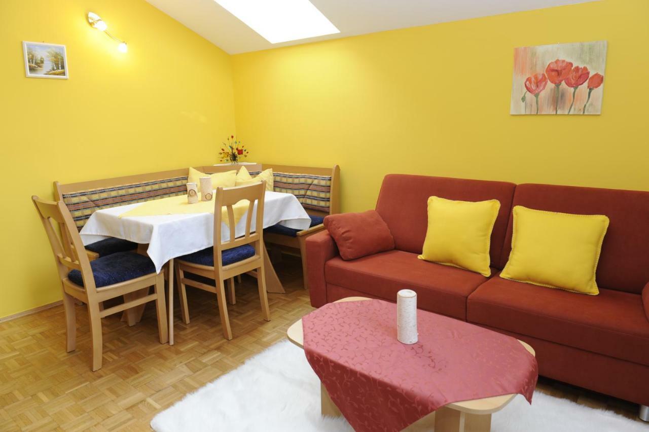 Haus Sonnenschein Mariapfarr Apartment Екстериор снимка